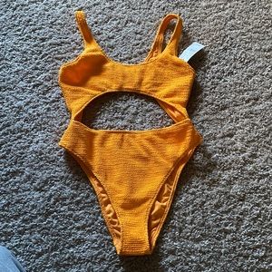 Monokini NWT